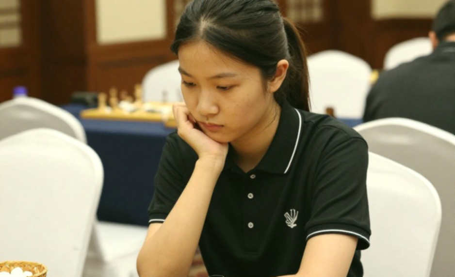 Khám phá sức mạnh của Scotch Opening: Từ vũ khí của Kasparov đến giải pháp phòng ngự hiện đại